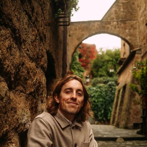 Portrait of Sam McKinnon